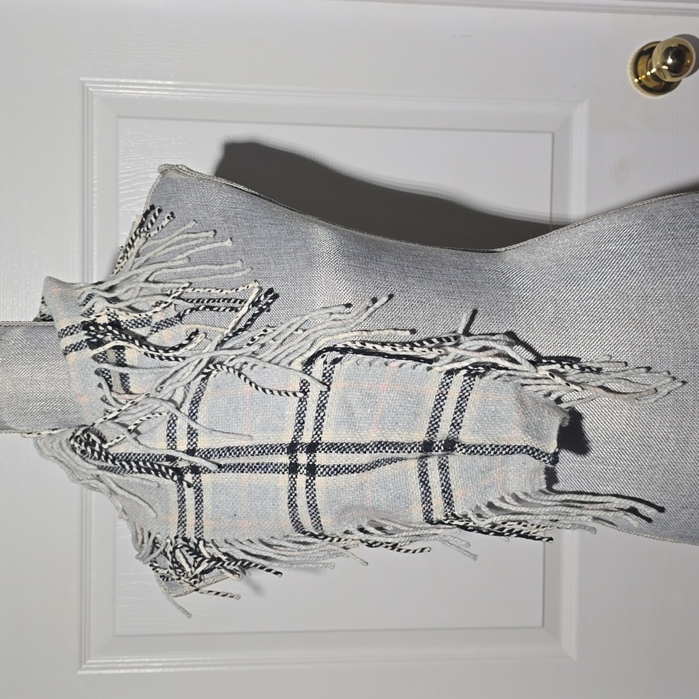 BURBERRY scarf